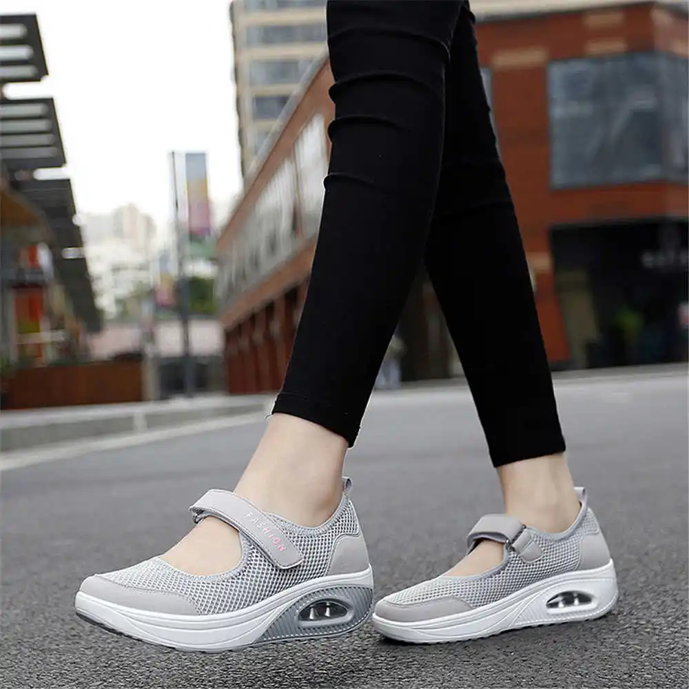 Formal Wear For Women Lifestyle - 36-41 Demi-season Colored Sneakers Walking Skates
